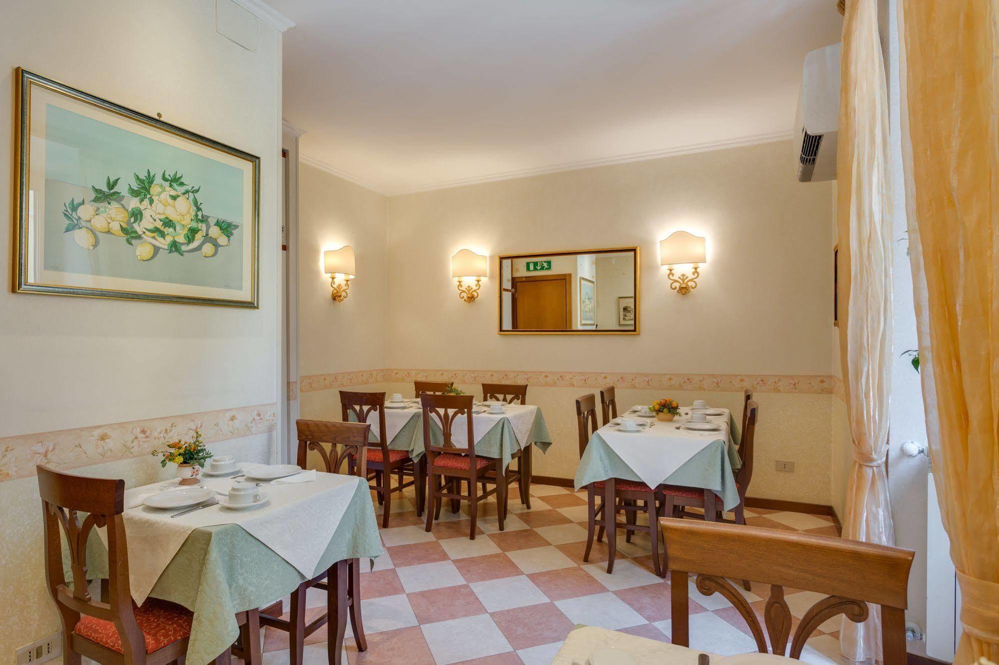 Hotel Silla روما المظهر الخارجي الصورة